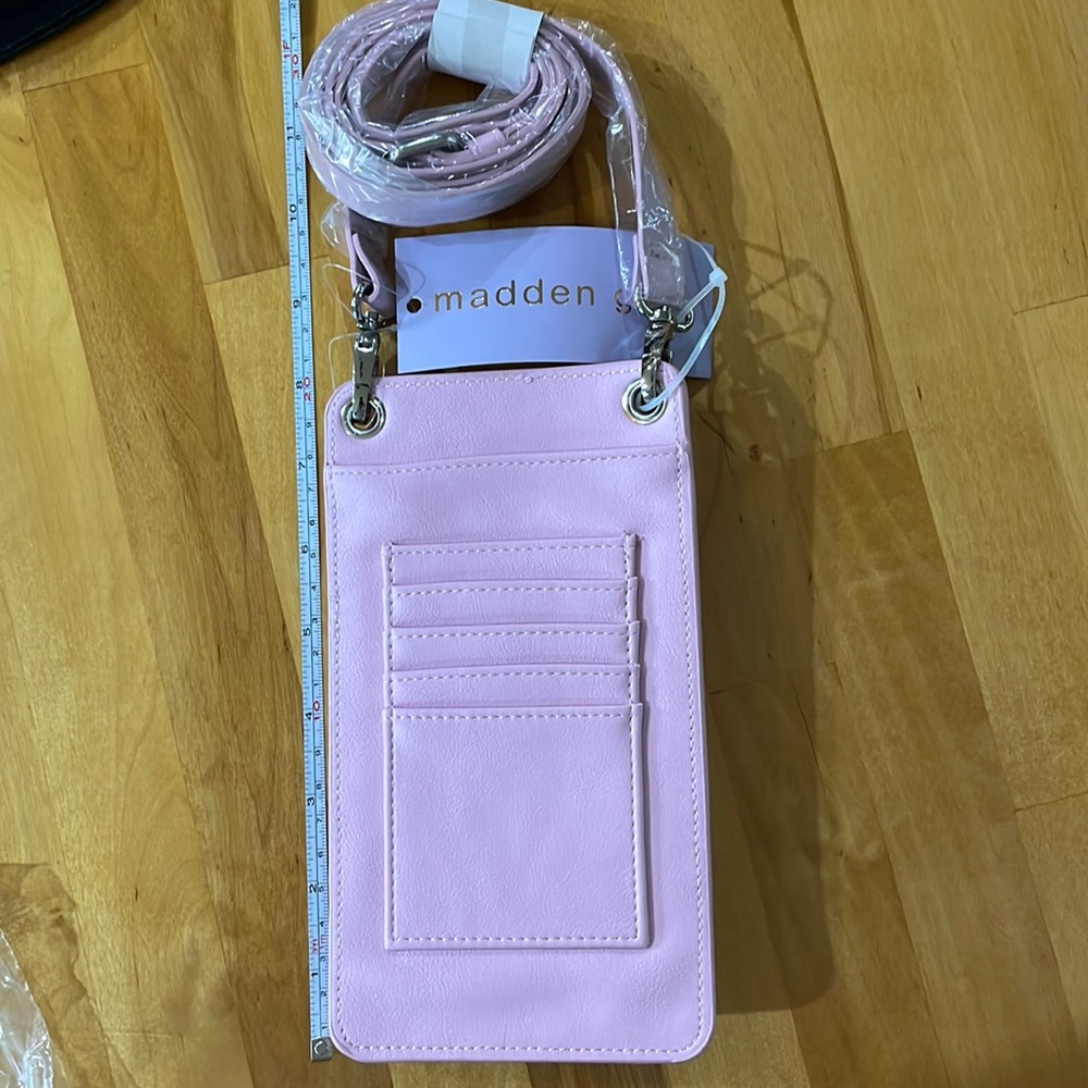 Madden Girl Cell Phone Crossboady